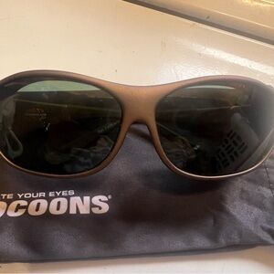 Cocoons Polarized Sunglasses Bronze for over prescription unisex